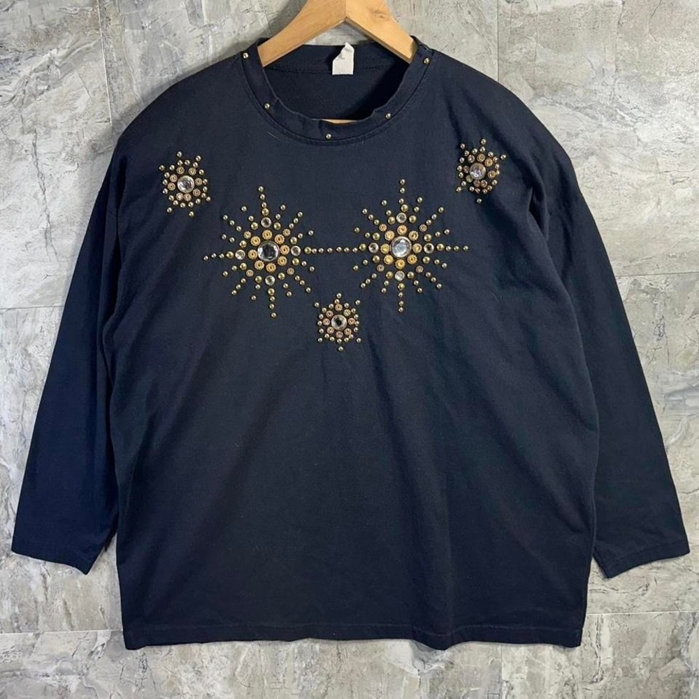 Vintage 90's Retro Sweatshirt Ladies Black Crewneck‎ Black long sleeve shirt  XL